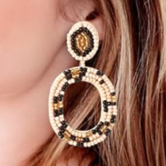 Boho Seed Bead Drop Earrings Animal Print - Picture 2 of 2